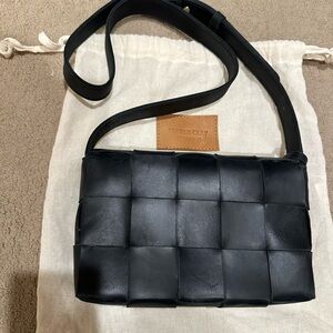 Parker Clay Desert Woven Crossbody Black